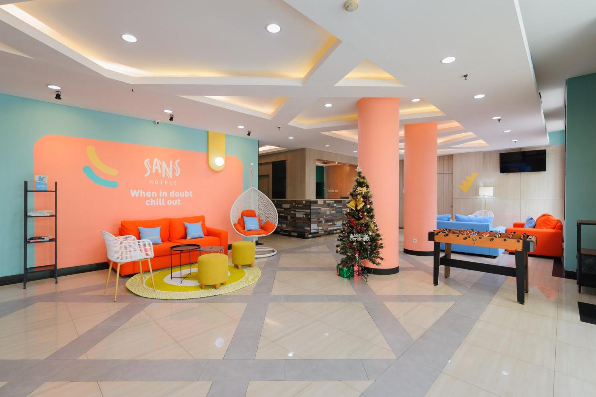 Sans Hotel Green Bekasi By Reddoorz Экстерьер фото